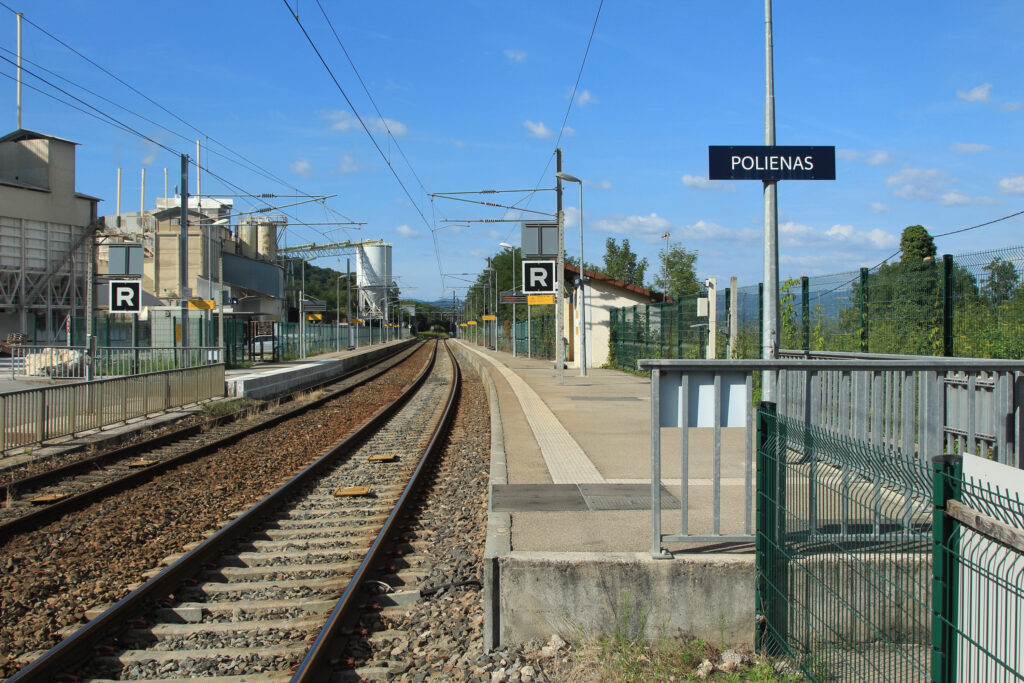 Gare de Poliénas- Contacter Gare de PoliénasGare de Poliénas- Contacter Gare de Poliénas
