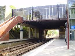 Gare de Chaville-Rive-Droite- Contacter Gare de Chaville-Rive-Droite