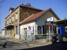 Gare de Villeneuve-le-Roi- Contacter Gare de Villeneuve-le-Roi