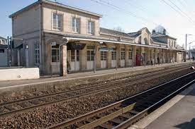 Gare de Chantilly - Gouvieux- Contacter Gare de Chantilly - Gouvieux